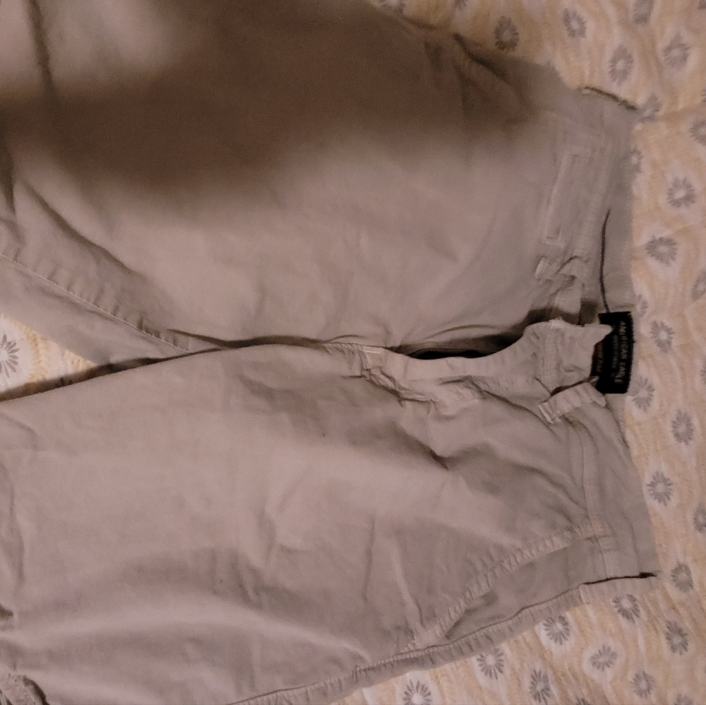 American eagle tan short